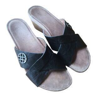 Ugg Lyra Criss Cross Wedge Sandal Size 6
